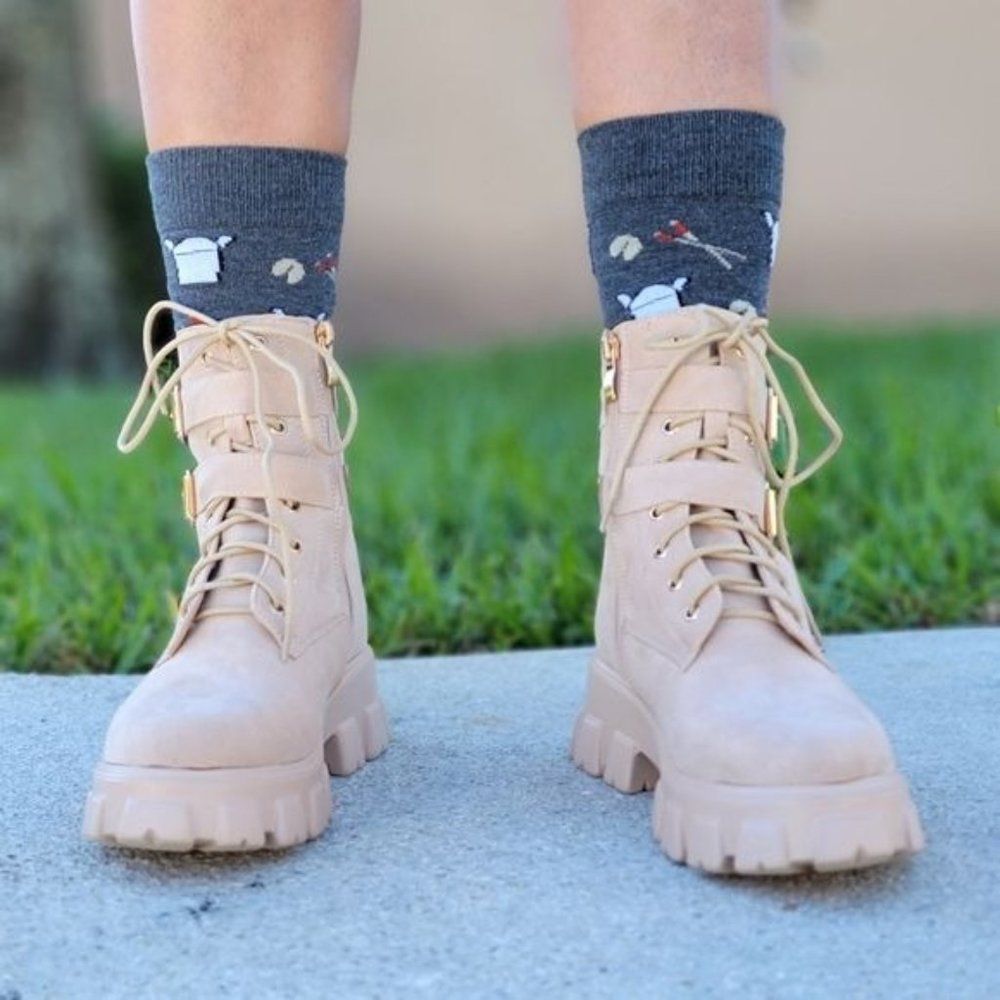 Womens Beige SU Combat Ankle Boots Lace Up Heeled Booties - Picture 7 of 7